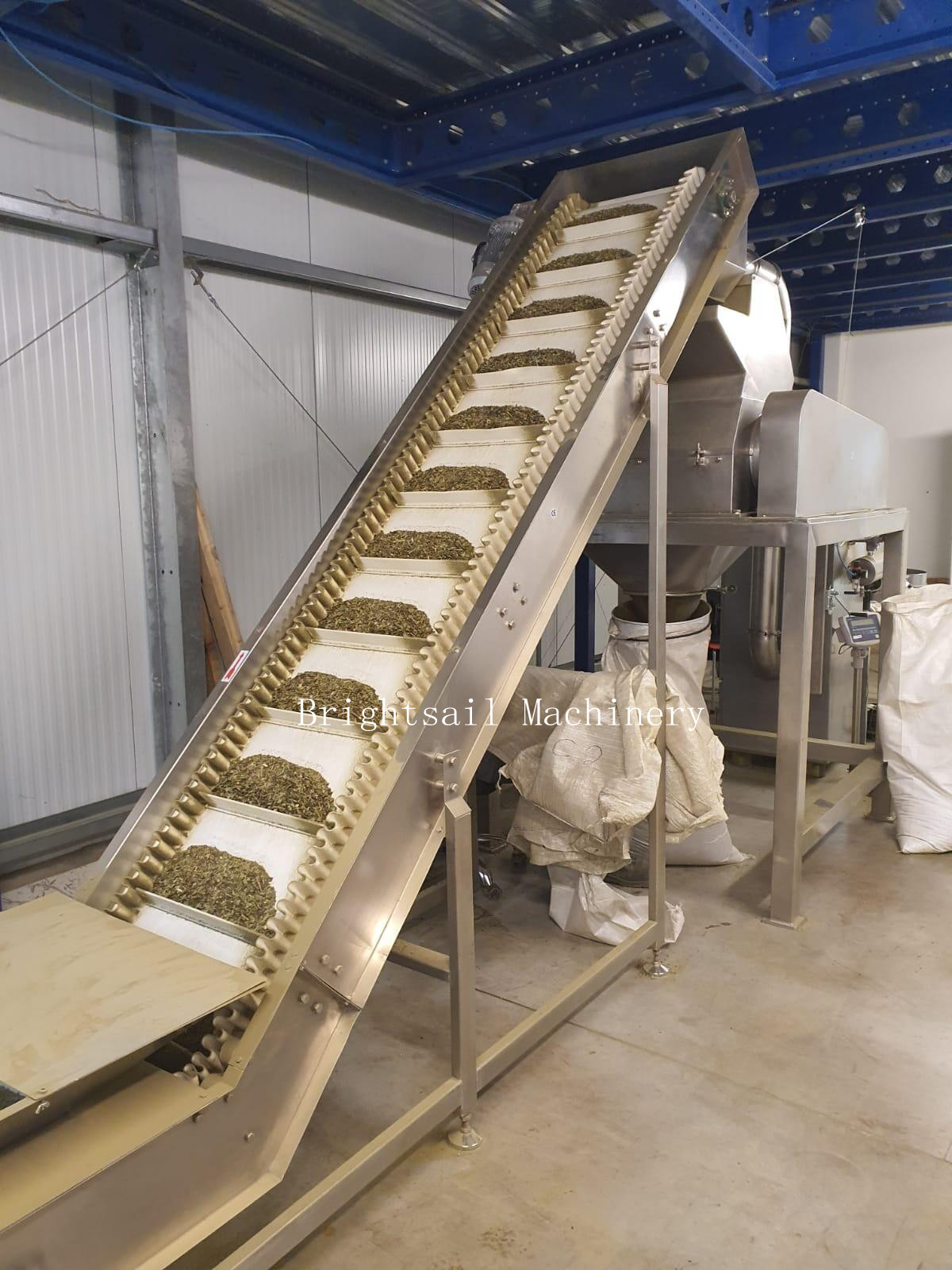 Belt Conveyor In Belgian Customer's Factory